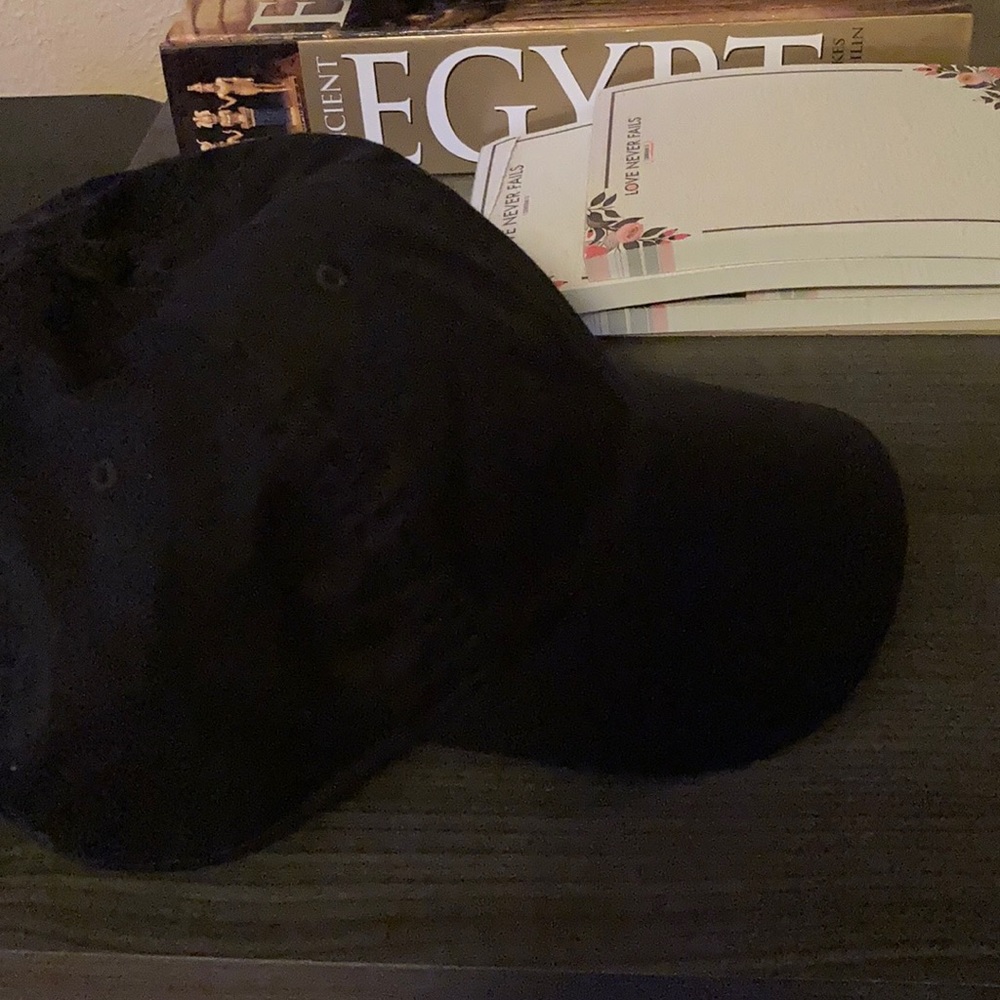 Nike hat - Picture 2 of 6